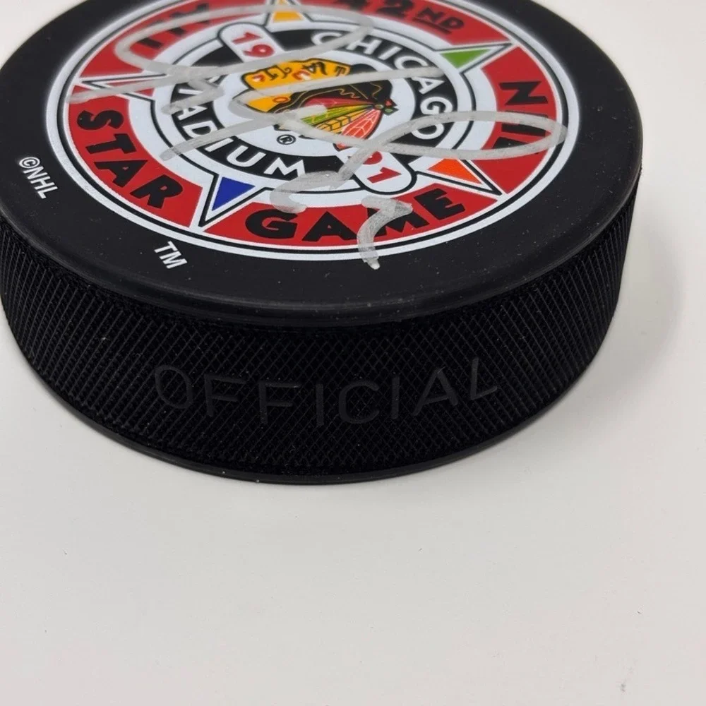 Jeremy Roenick Blackhawks Signed Puck Hockey 42nd NHL All Star Game 1991